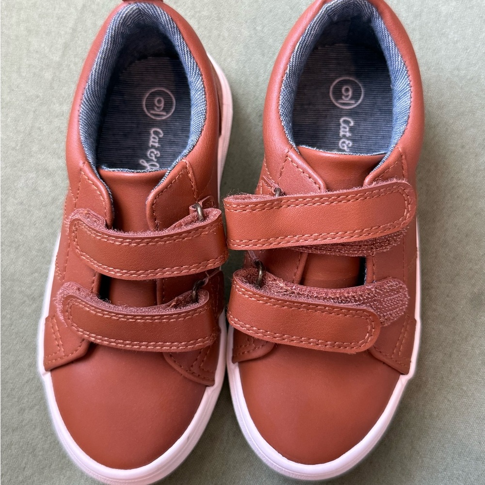 Cat & Jack Kids' Brown Sneakers size 9c